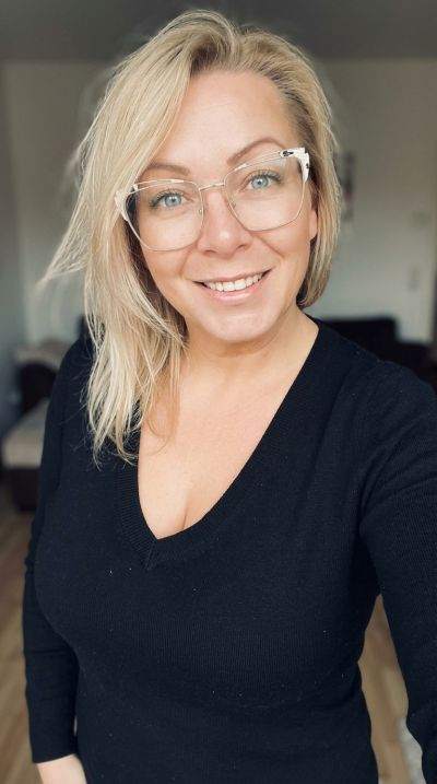 guide plan cul - La Rochelle - Odelia te lance le défi : tu peux suivre une fille musclée à La Rochelle?